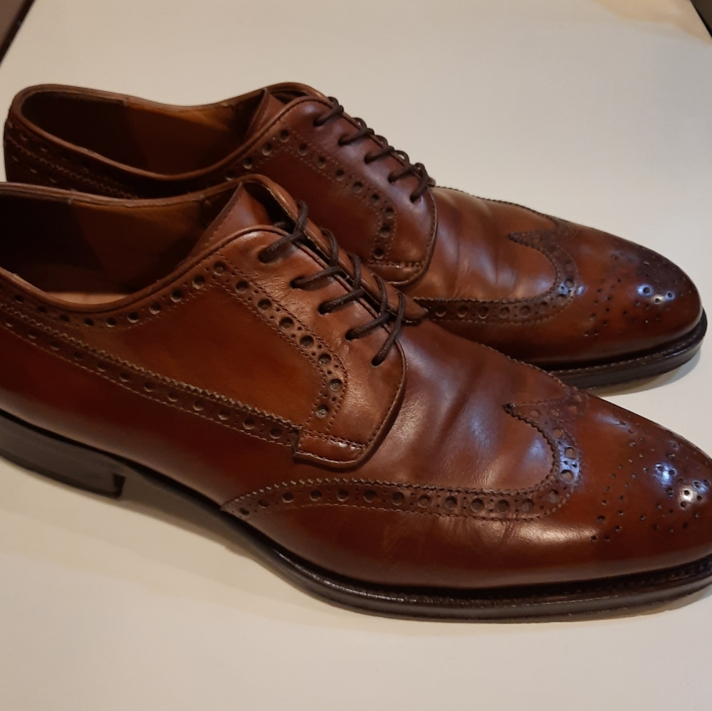Stunning Magnanni wingtip brogue derby